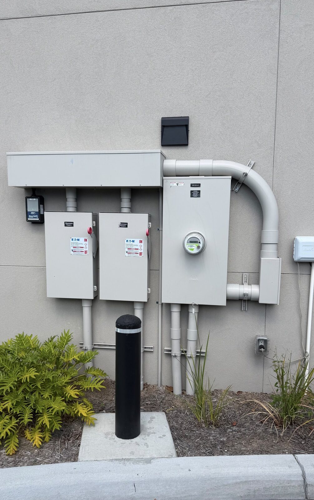 Commercial general and electrical contracting